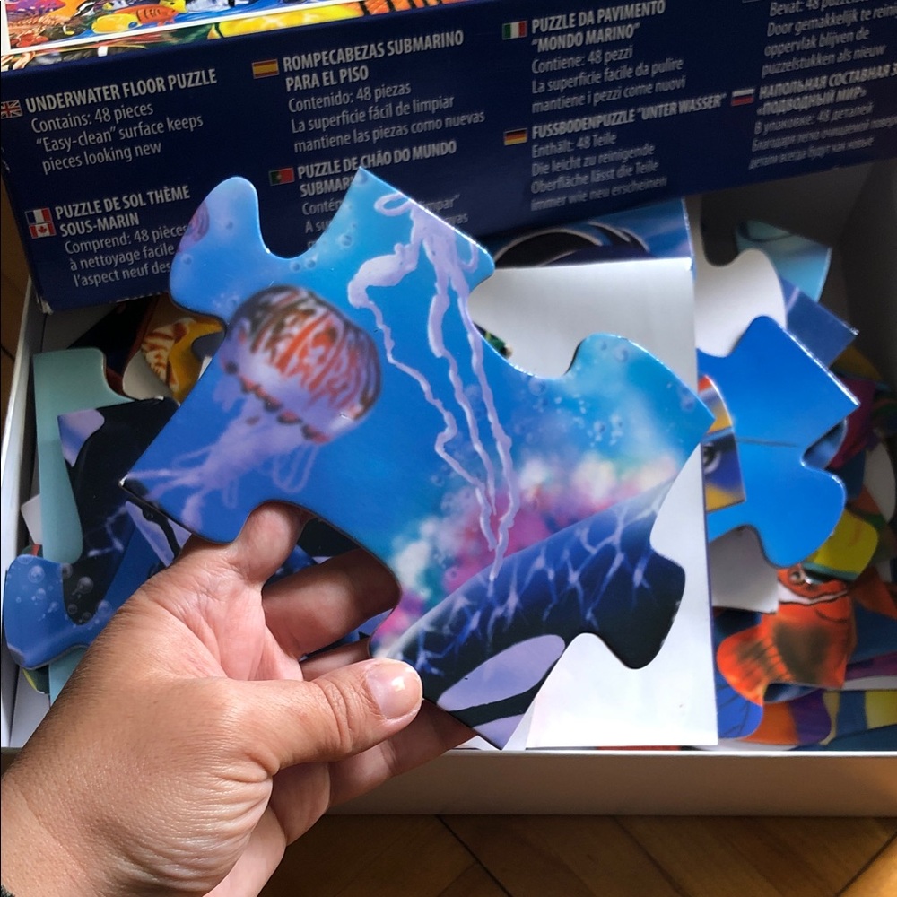 Melissa & Doug Blue Ocean Life 48-Piece Floor Puzzle - Picture 4 of 5
